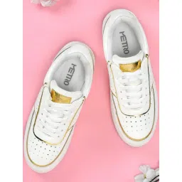 Metro Women's White Sneakers