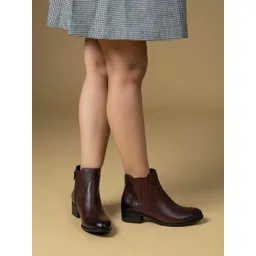 MIORAH Women Leather Block-Heeled Chelsea Boots