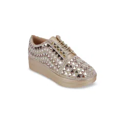 Mochi Wedge with Laser Cuts