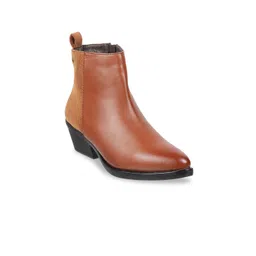 Mochi Women Block-Heeled Chelsea Boots