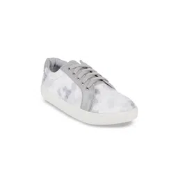 Mochi Women Printed Lace-Ups Sneakers