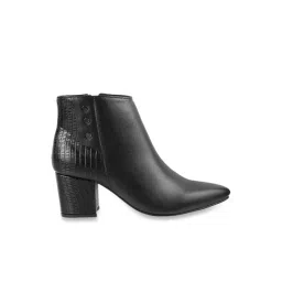 Mochi Women's Black Casual Booties