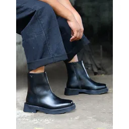 Monrow Women Block-Heeled Mid-Top Regular Boots