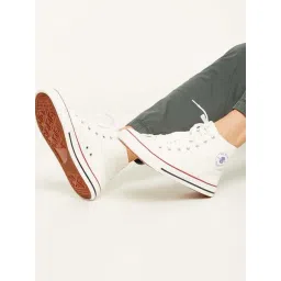 Mozafia Men's White Ankle High Sneakers