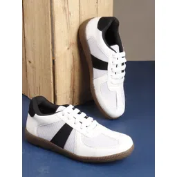 Myshtezia Women PU Sneakers