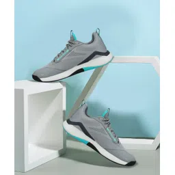 NANOFLEX ADVENTURE TR Training & Gym Shoes For Women