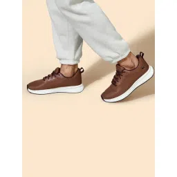 Neemans Men's Brown Running Shoes