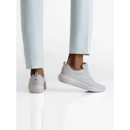 Neemans Men's Everyday Basic Powder White Casual Sneakers