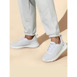 Neemans Men's Tread Basic White Training Shoes