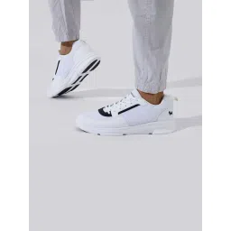 Neemans Men's White Running Shoes