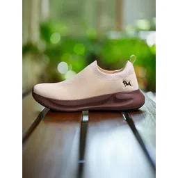 NEEMANS Unisex Woven Design Slip-On Sneakers