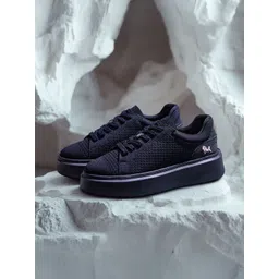 NEEMANS Women Textured Round Toe lace Ups Chunky Sole Sneakers