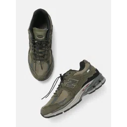 New Balance Men 2002 Running Shoes