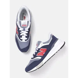 New Balance Men Woven Design 997R Sneakers