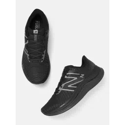 New Balance Men Woven Design Propel Running Shoes