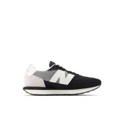 New Balance Men's Black Casual Sneakers