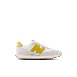 New Balance Men's White Running Shoes