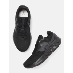 New Balance Unisex 520 Woven Design Running Shoes