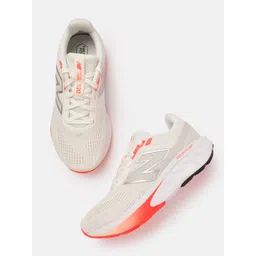 New Balance Women 520 Running Shoes