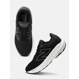 New Balance Women 860 Running Shoes