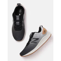 New Balance Women ARISHI Black Running Shoes