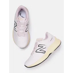 New Balance Women Evozia3 Woven Design Running Shoes