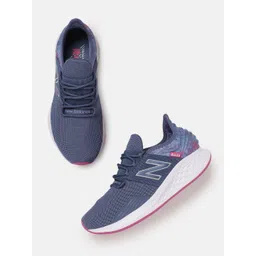 New Balance Women ROAV V1 Woven Design Running Shoes