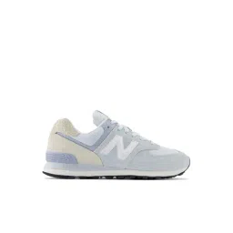New Balance Women's Blue Sneakers