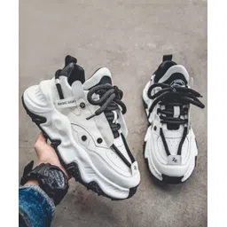 NEW RETRO HIGH PREMIUM QUALITY Sneakers For Men