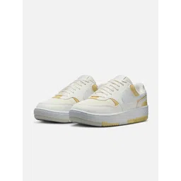 Nike Gamma Force Women's Shoes