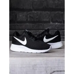 Nike Men's TANJUN Black Running Shoes