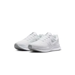 Nike Women Run Swift 3 Road Running Shoes