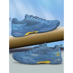 NIVIA Men Badminton Lace-Ups Non-Marking Shoes