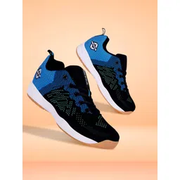 NIVIA Men Glister Badminton Shoes