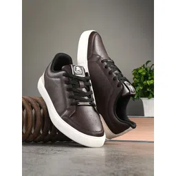 OFF LIMITS Men Lace-Ups Sneakers
