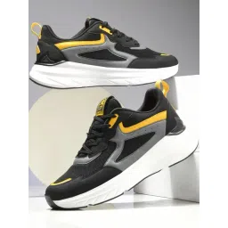 Off Limits Men's BRAZIL Black Running Shoes