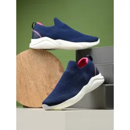 OFF LIMITS Women's DEREK Navy Walking Shoes