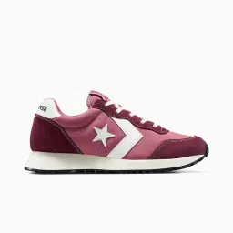 Omega Trainer unisex low top shoe