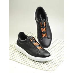 Overdrive Men Printed Leather Sneakers
