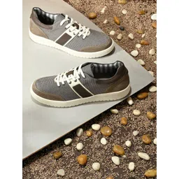 Overdrive Urban Mirage Men Textured Round Toe lace Ups Lightweight Sneakers