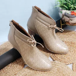 Padchin Women Textured Block Heeled Zipper Closure Chiku Boots Boots For Women