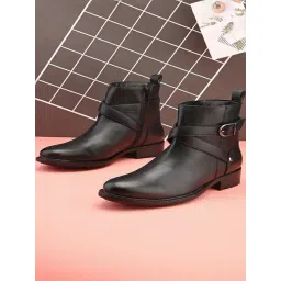 Pelle Albero Women's Black Casual Booties