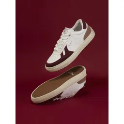 Pepe Jeans Men Colourblocked Sneakers