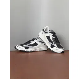 Pepe Jeans Men Lace-Ups Colourblocked Sneakers