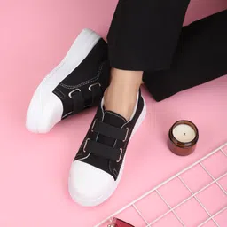 Perfect Stylish Girls Casual Shoes Sneakers For Women