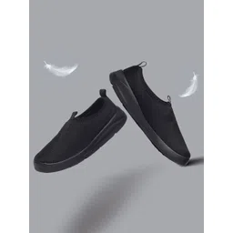 plaeto Men EZPlay Lightweight Air Mesh Slip-On Walking Shoes