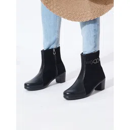 PLANET WALK Women Block Heeled Zipper Chelsea Boots