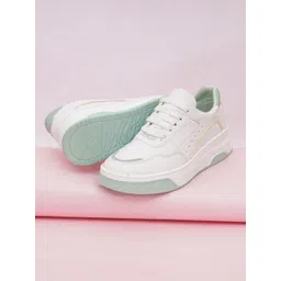 PLANET WALK Women Colourblocked Sneakers