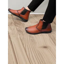 POS Planet Of Shoes Men Casual Block-Heeled Chelsea Boots