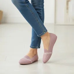 Premium Light Weight Bellies With Memory Foam for Ethnic Wear Loafers For Women